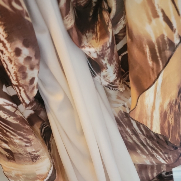 Gorgeous animal print gown - Picture 9 of 14